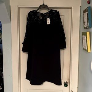 Navy Suzanne Betro Lace Yoke Toe Sleeve Detail Dress in 3x, NWT